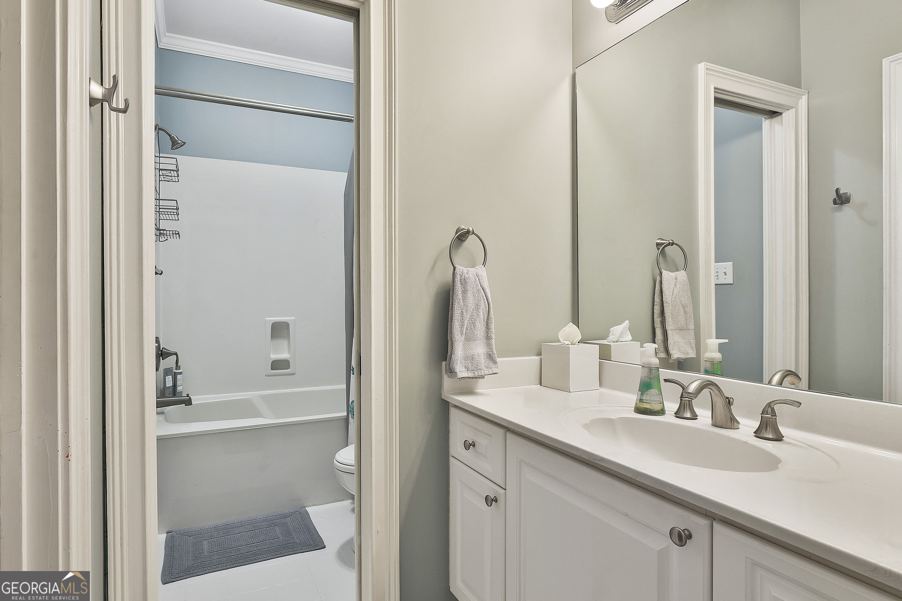 Peachtree City, Georgia 30269, United States, 5 Bedrooms Bedrooms, ,6 BathroomsBathrooms,Residential,Active,208890