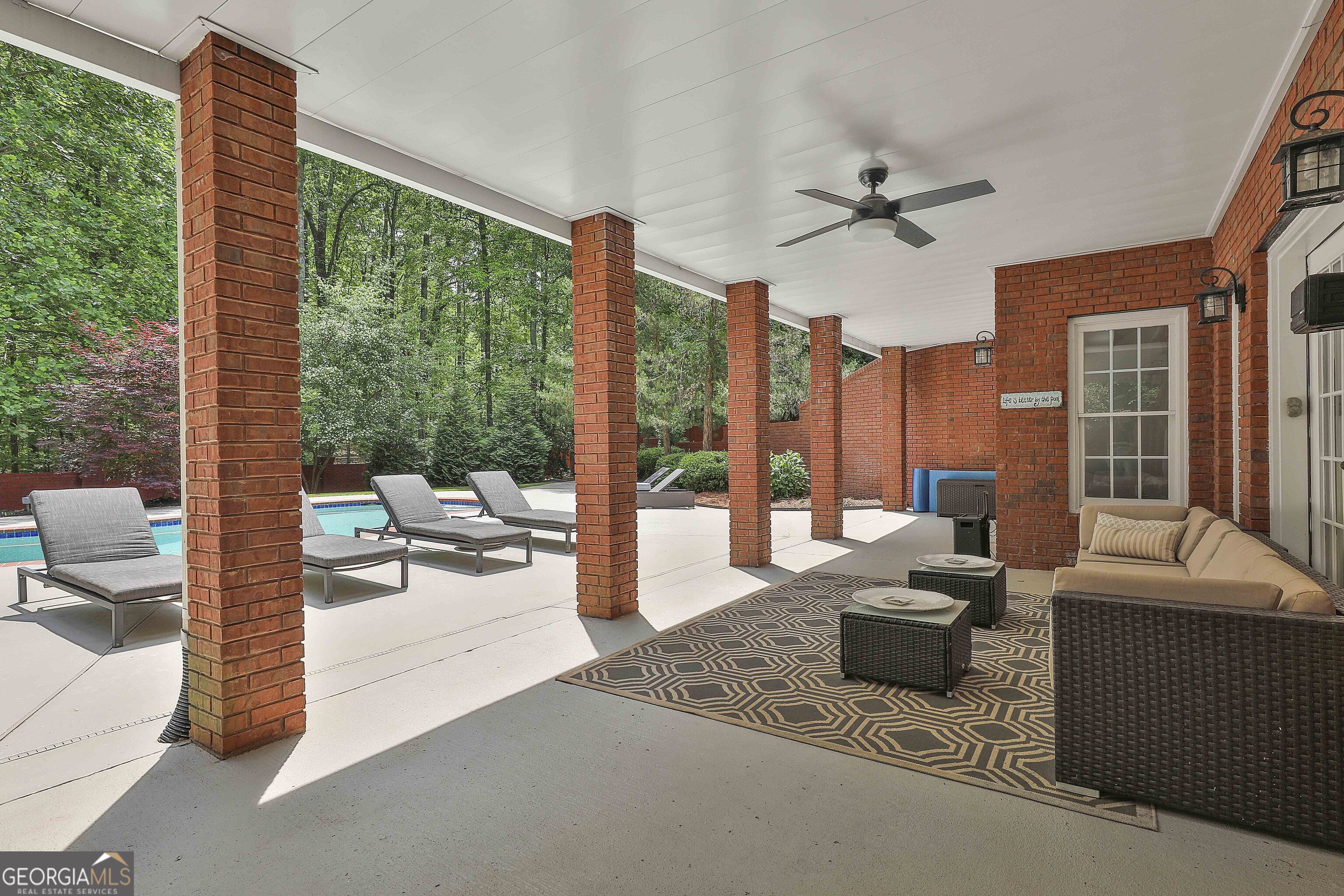 Peachtree City, Georgia 30269, United States, 5 Bedrooms Bedrooms, ,6 BathroomsBathrooms,Residential,Active,208890