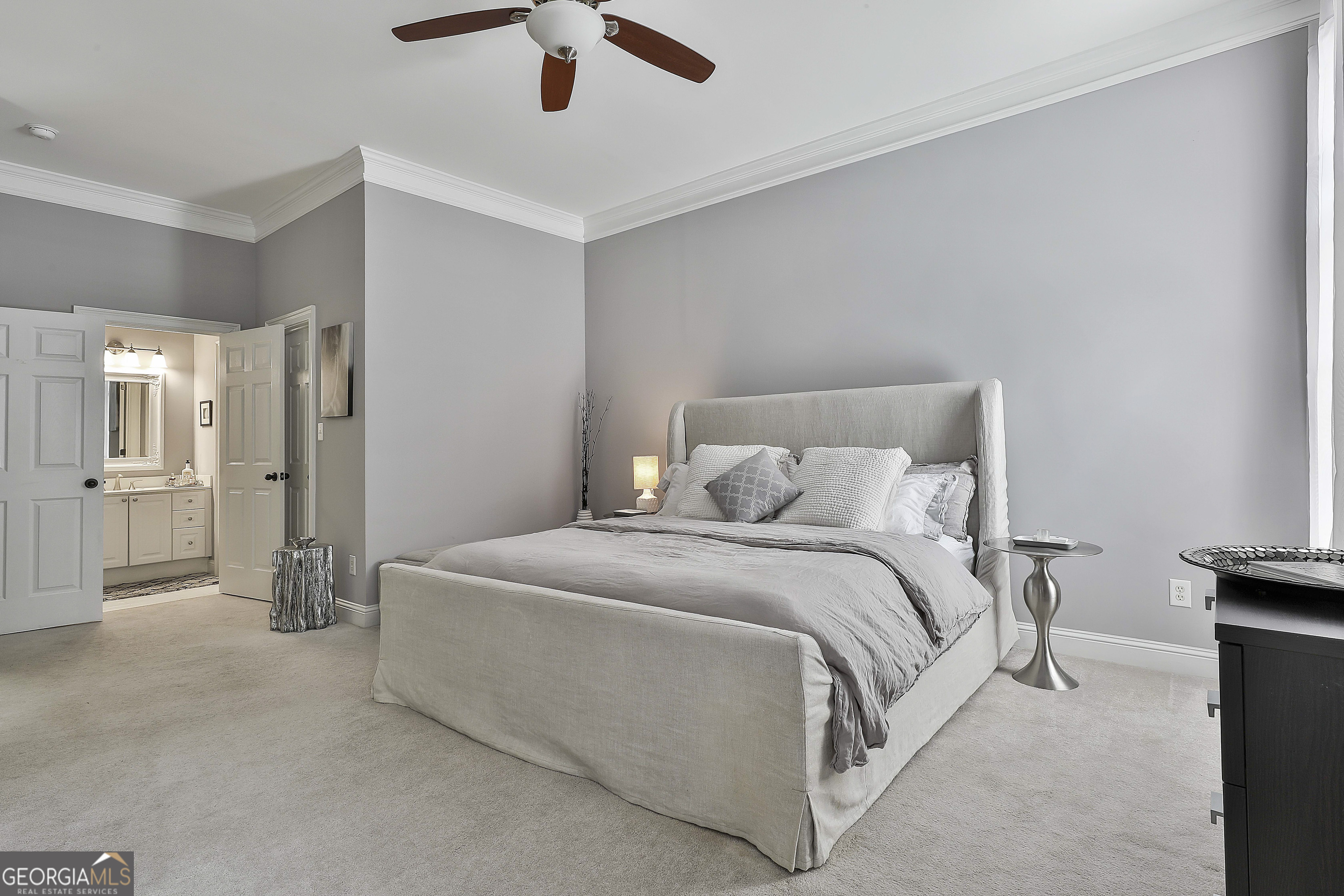 Peachtree City, Georgia 30269, United States, 5 Bedrooms Bedrooms, ,6 BathroomsBathrooms,Residential,Active,208890