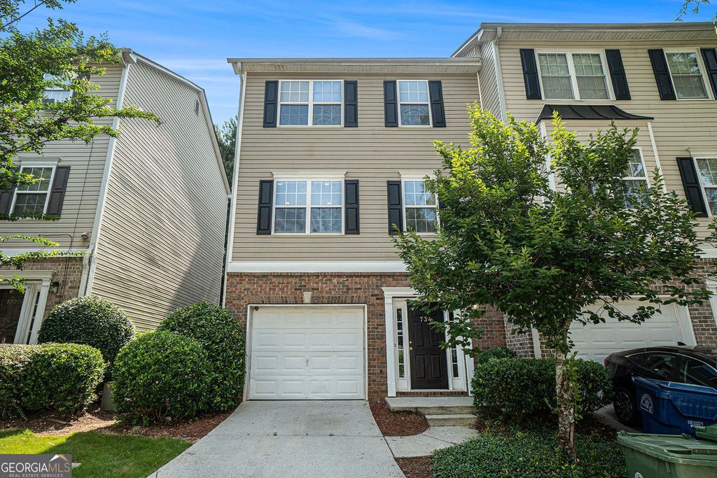 Photo of 734 Celeste Lane SW #84, Atlanta, GA 30331 (MLS # 10651323)