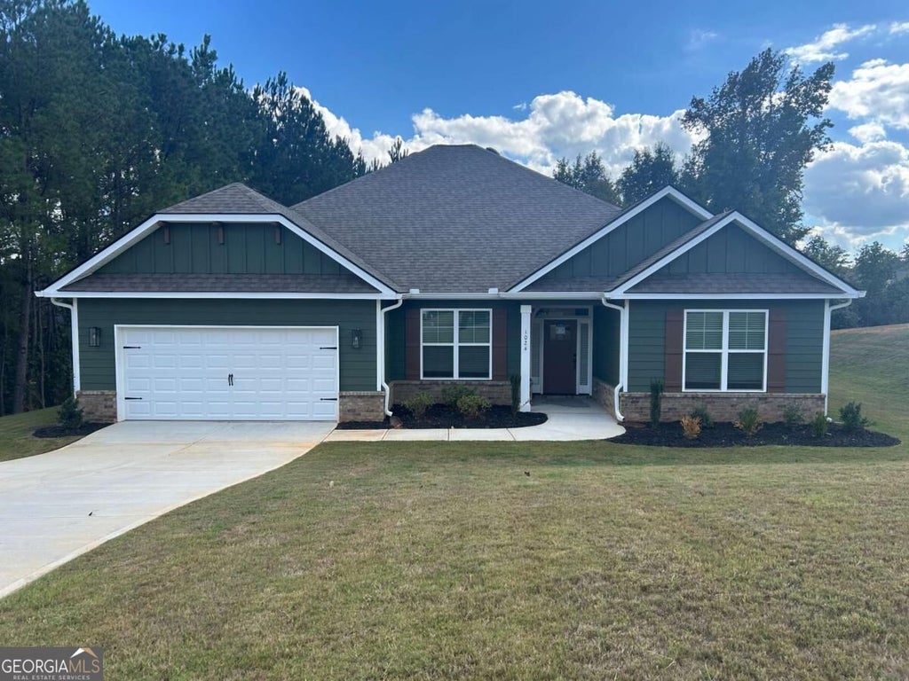 Photo of 1024 Holliday Pass PASS #84, Griffin, GA 30223 (MLS # 10871534)