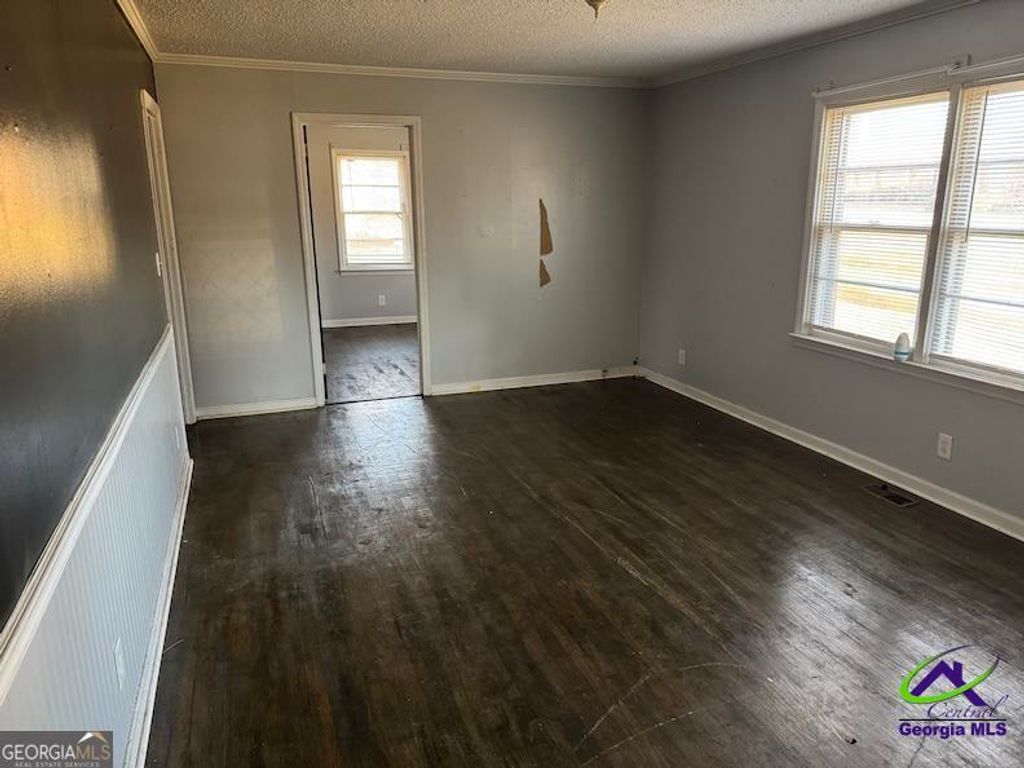 Photo of 151 Edmundson Circle, Cochran, GA 31014 (MLS # 10681557)