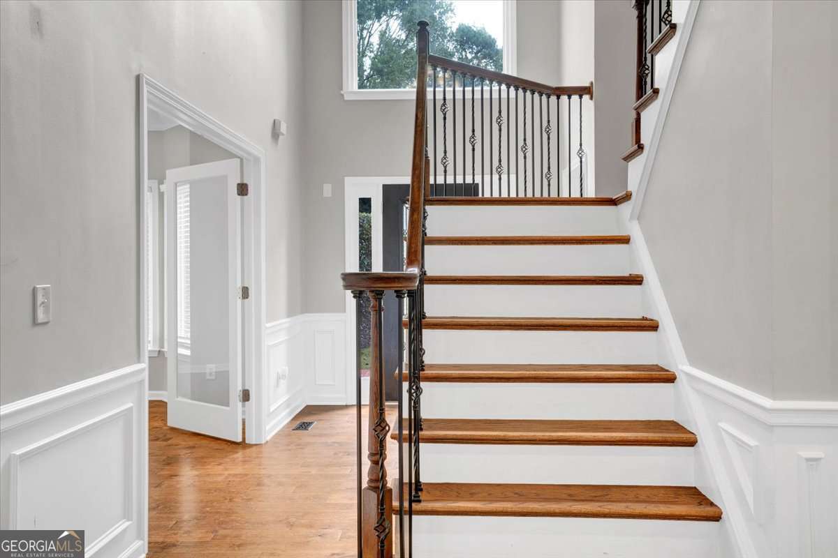 1364 Fallsbrook WAY NW