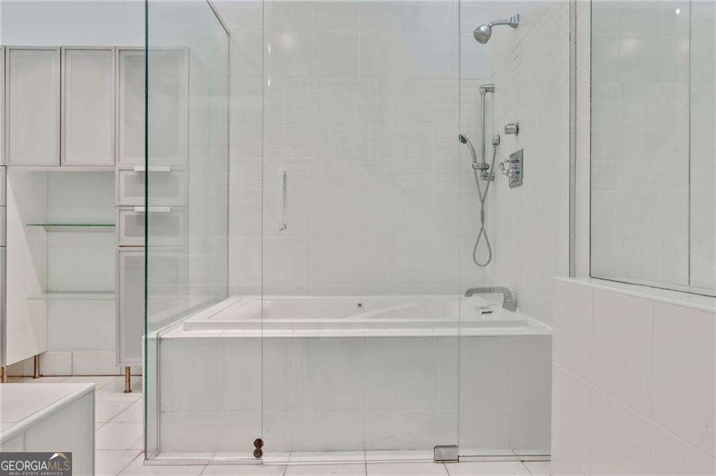 120 Ralph Mcgill BLVD NE 1305