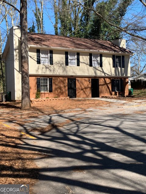 Duplex in Lithonia GA 6702 Chupp Road.jpg