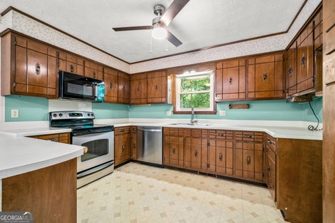 Tiny photo for 106 Thornwood Drive SW, Rome, GA 30165 (MLS # 10854437)