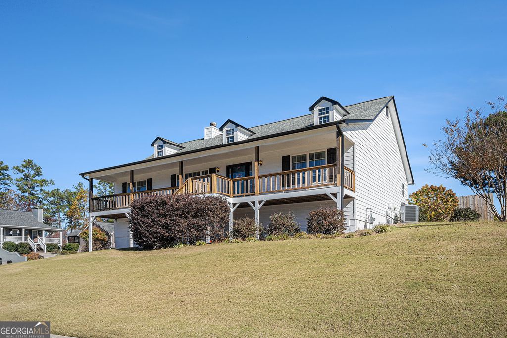 Photo of 366 Oak Glen Drive, Dallas, GA 30132 (MLS # 10638704)