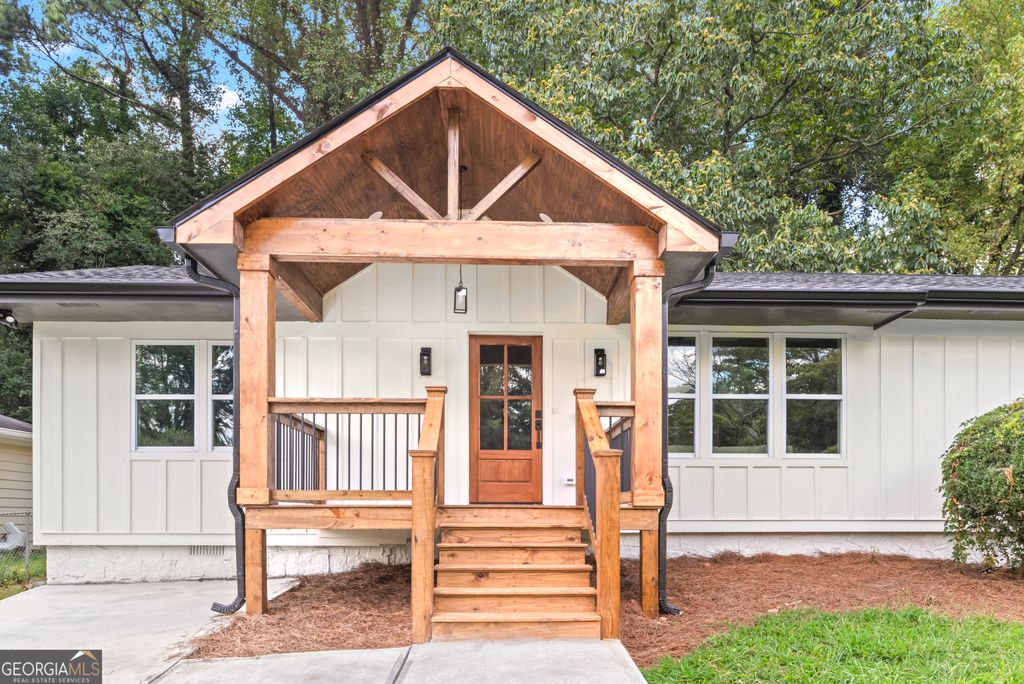 Photo of 2053 Juanita Street, Decatur, GA 30032 (MLS # 10625705)