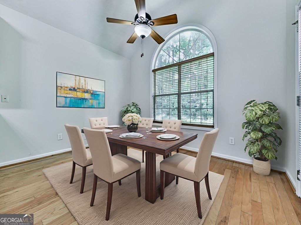 Woodstock, Georgia 30189, United States, 4 Bedrooms Bedrooms, ,3 BathroomsBathrooms,Residential,Active,191441