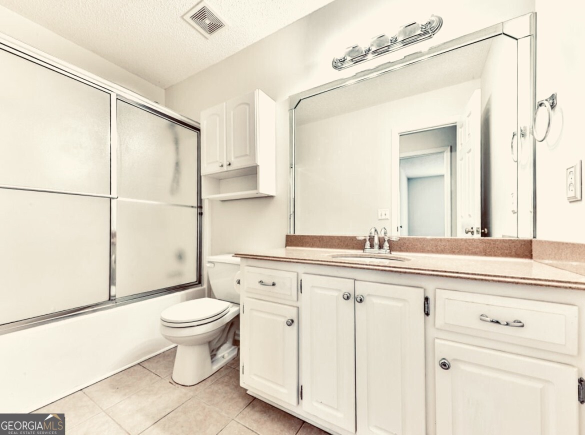 Woodstock, Georgia 30189, United States, 4 Bedrooms Bedrooms, ,3 BathroomsBathrooms,Residential,Active,191441