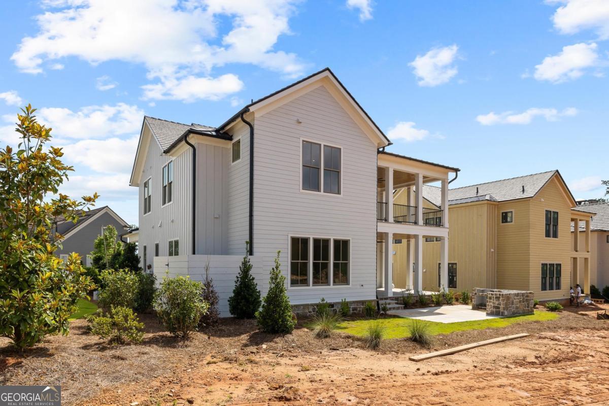 1031 Longview CMNS