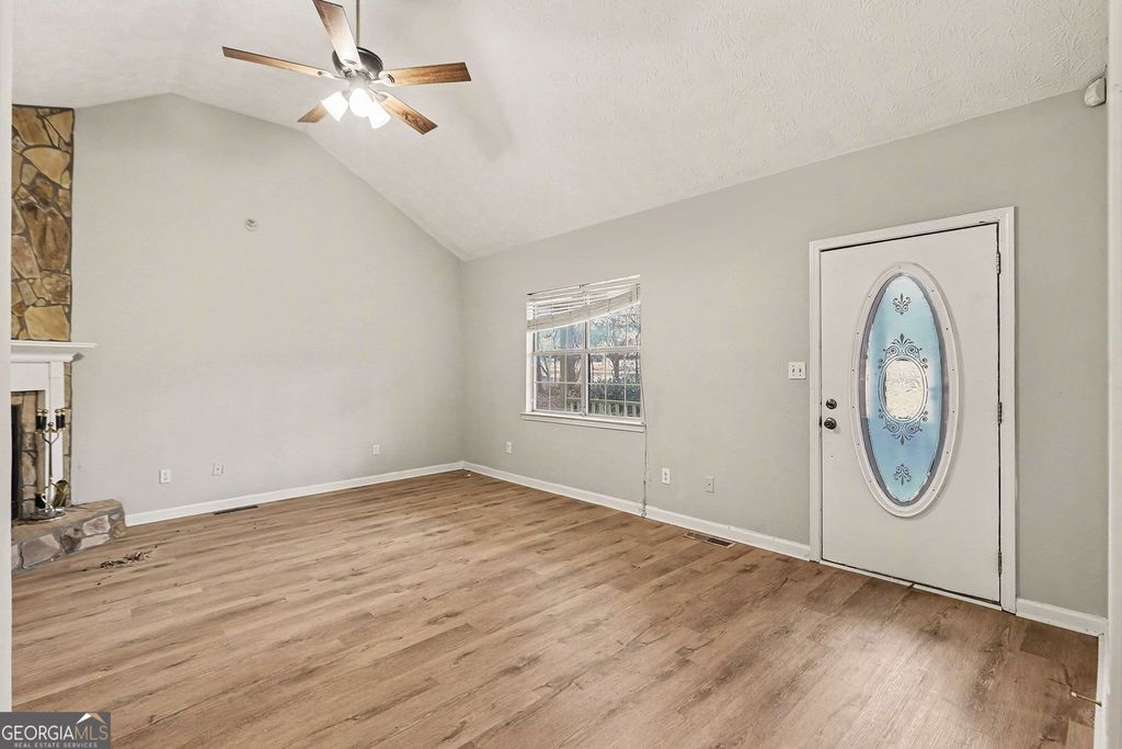 Photo of 253 Ruth Drive, Newnan, GA 30265 (MLS # 10673197)