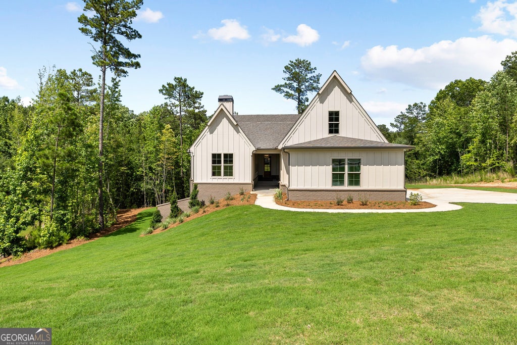 Photo of 105 Forest Berry Court, Newnan, GA 30265 (MLS # 10794330)