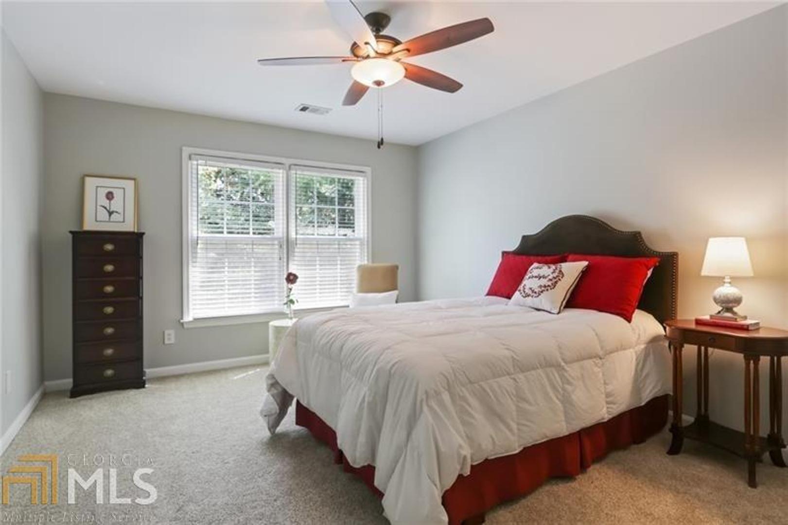 Glenbrooke - Residential