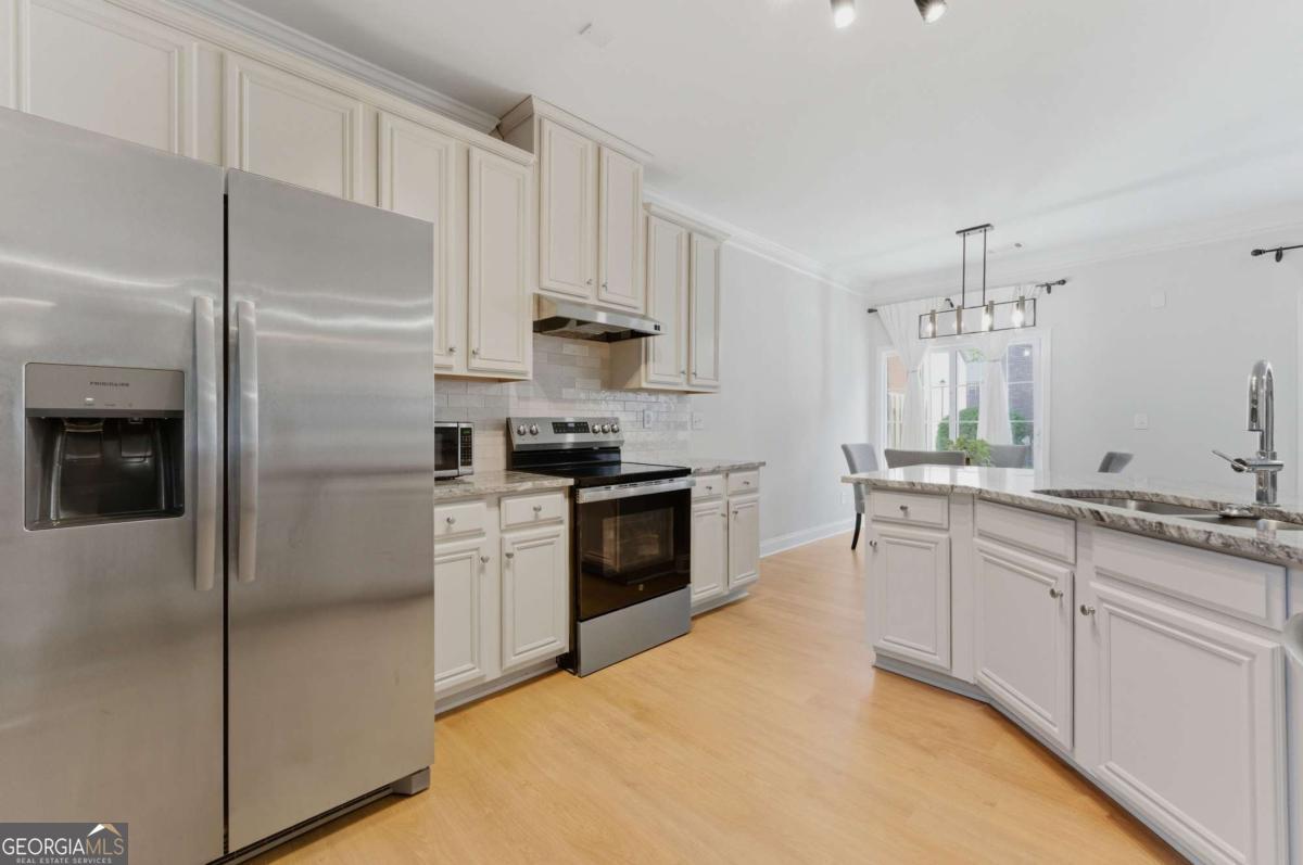 3523 Compass Rose DR