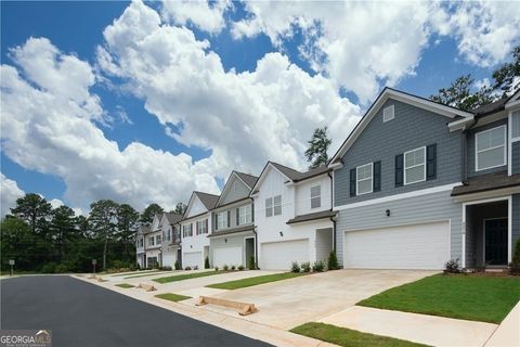 A home in Hoschton