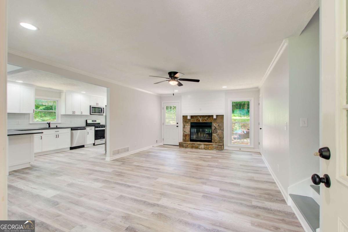 104 Southfork DR