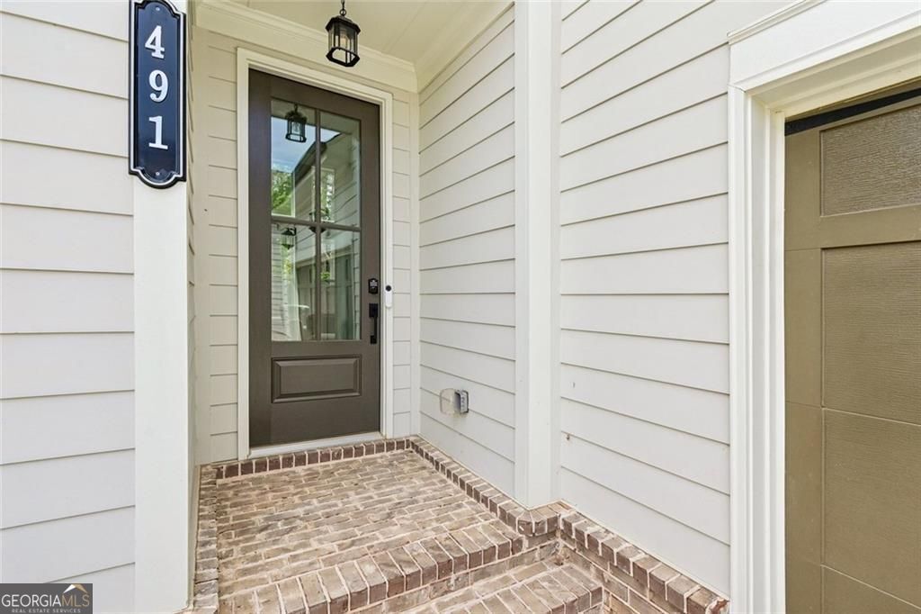 491 Pearl ST