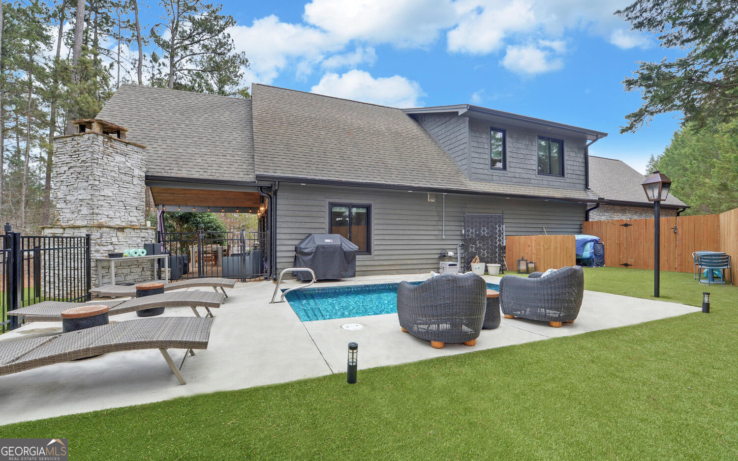 151 Methodist Park LN