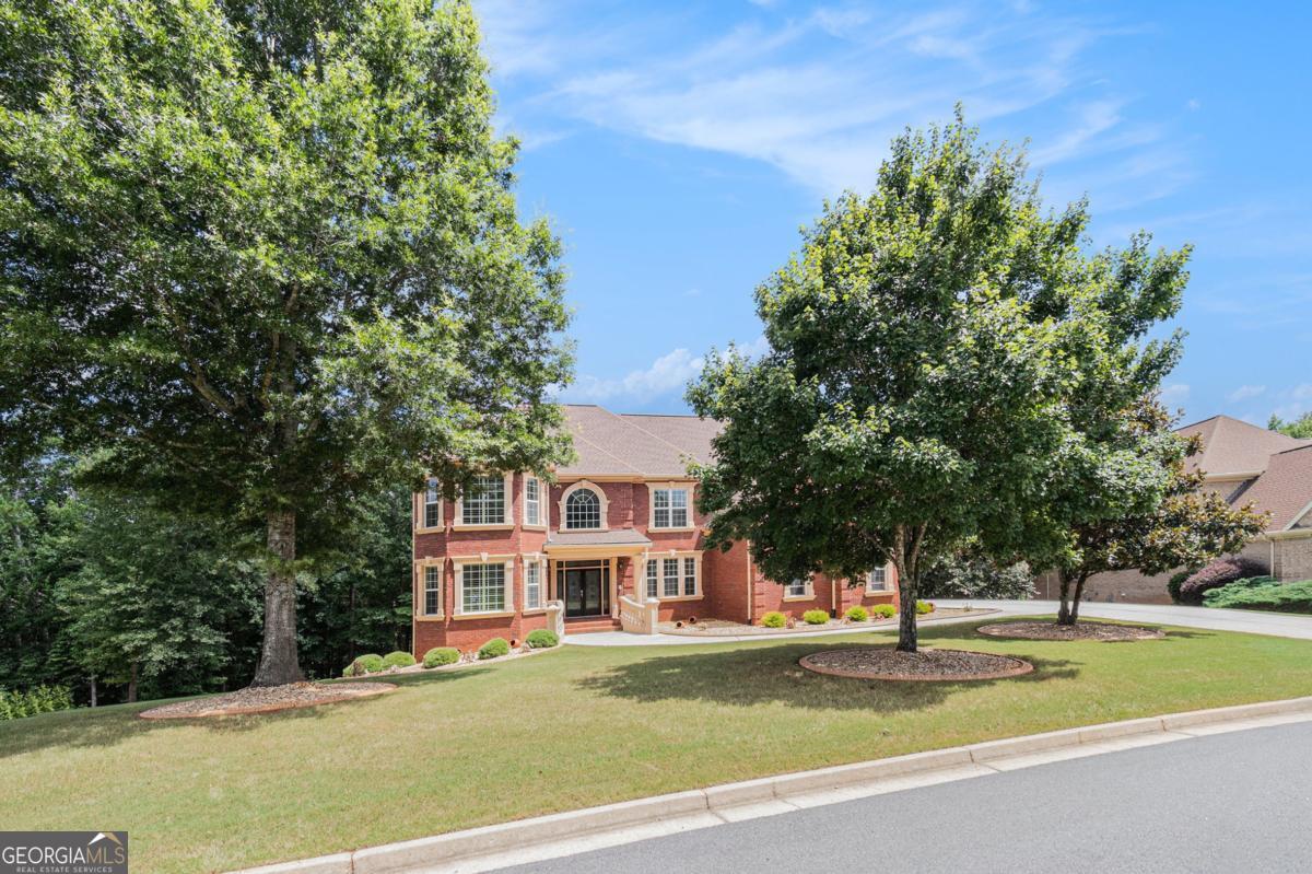 1637 Madison LN SE