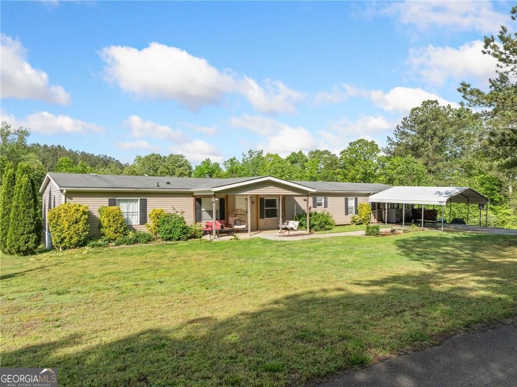 1575 Davis RD W