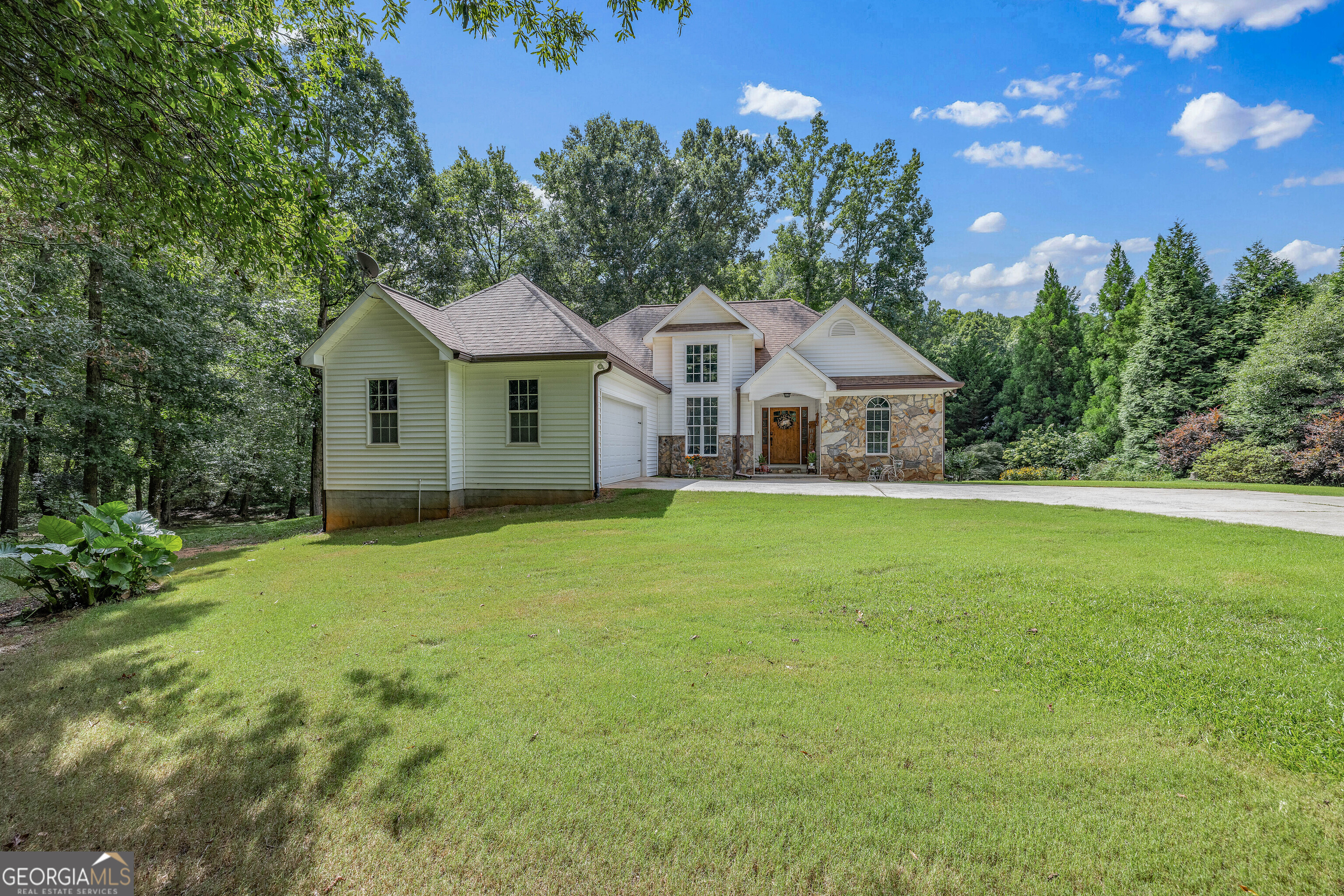 2185 Cabin Creek RD
