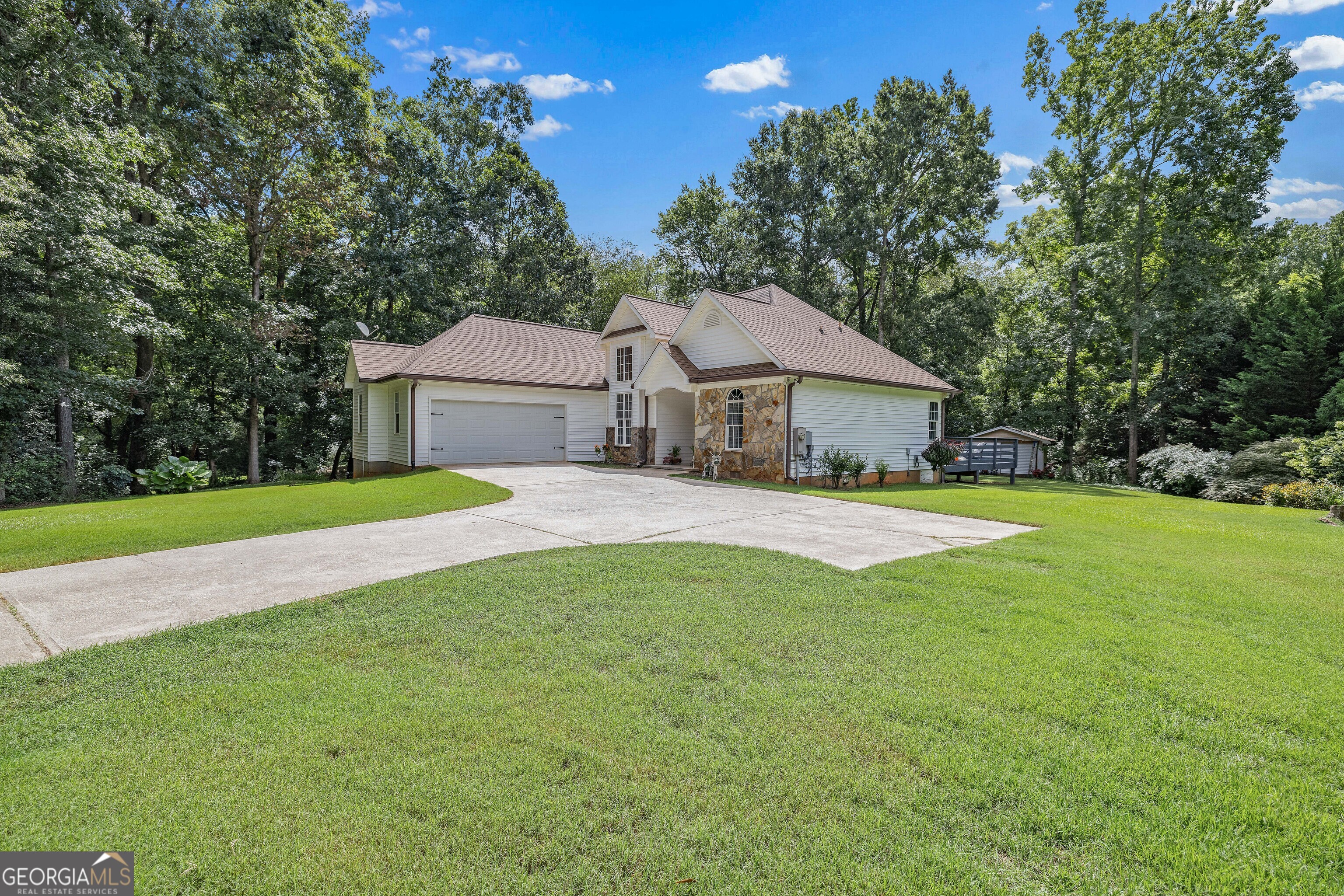 2185 Cabin Creek RD