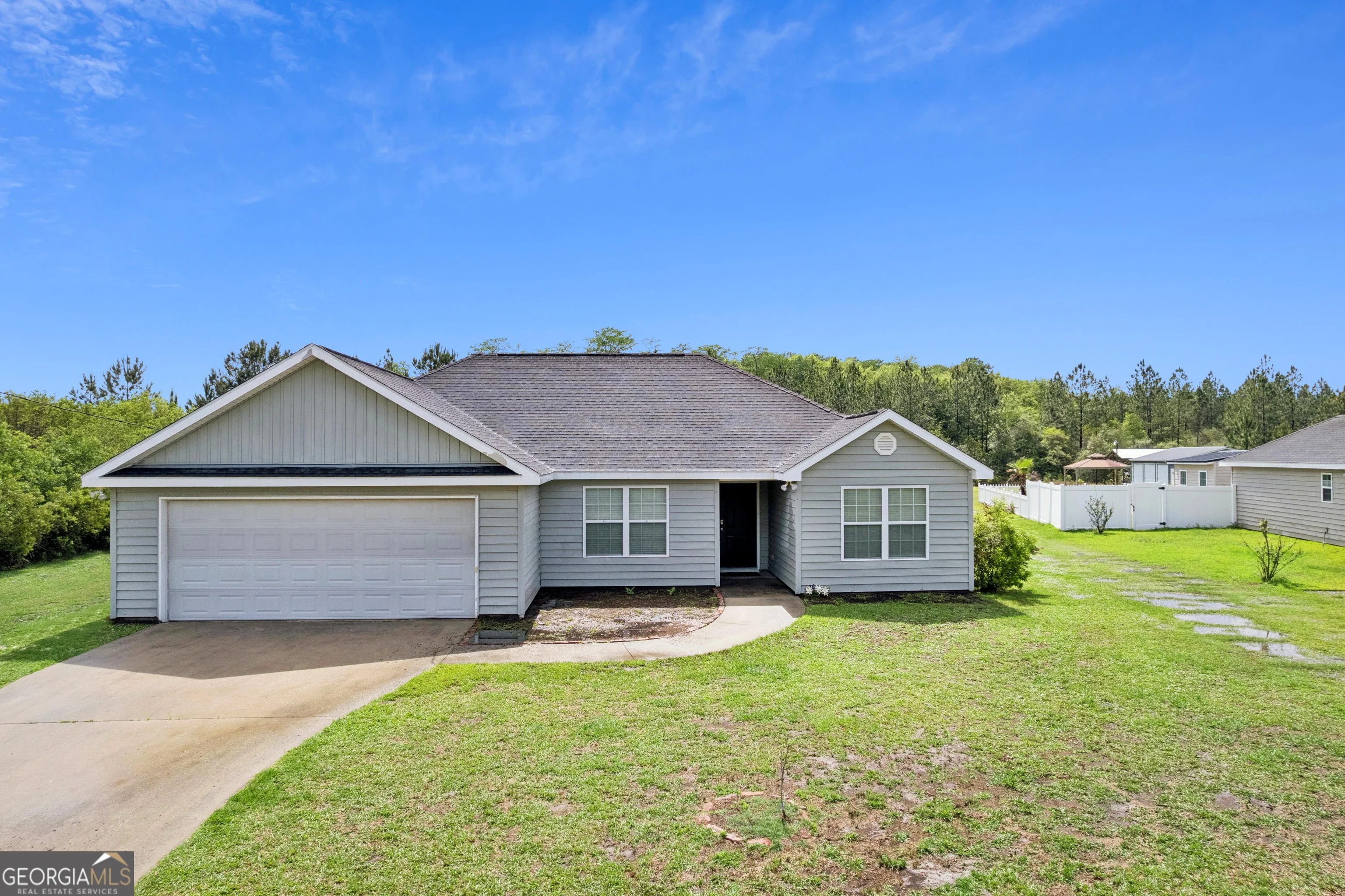 472 Hawks Landing Drive, Waynesville, GA, 31566