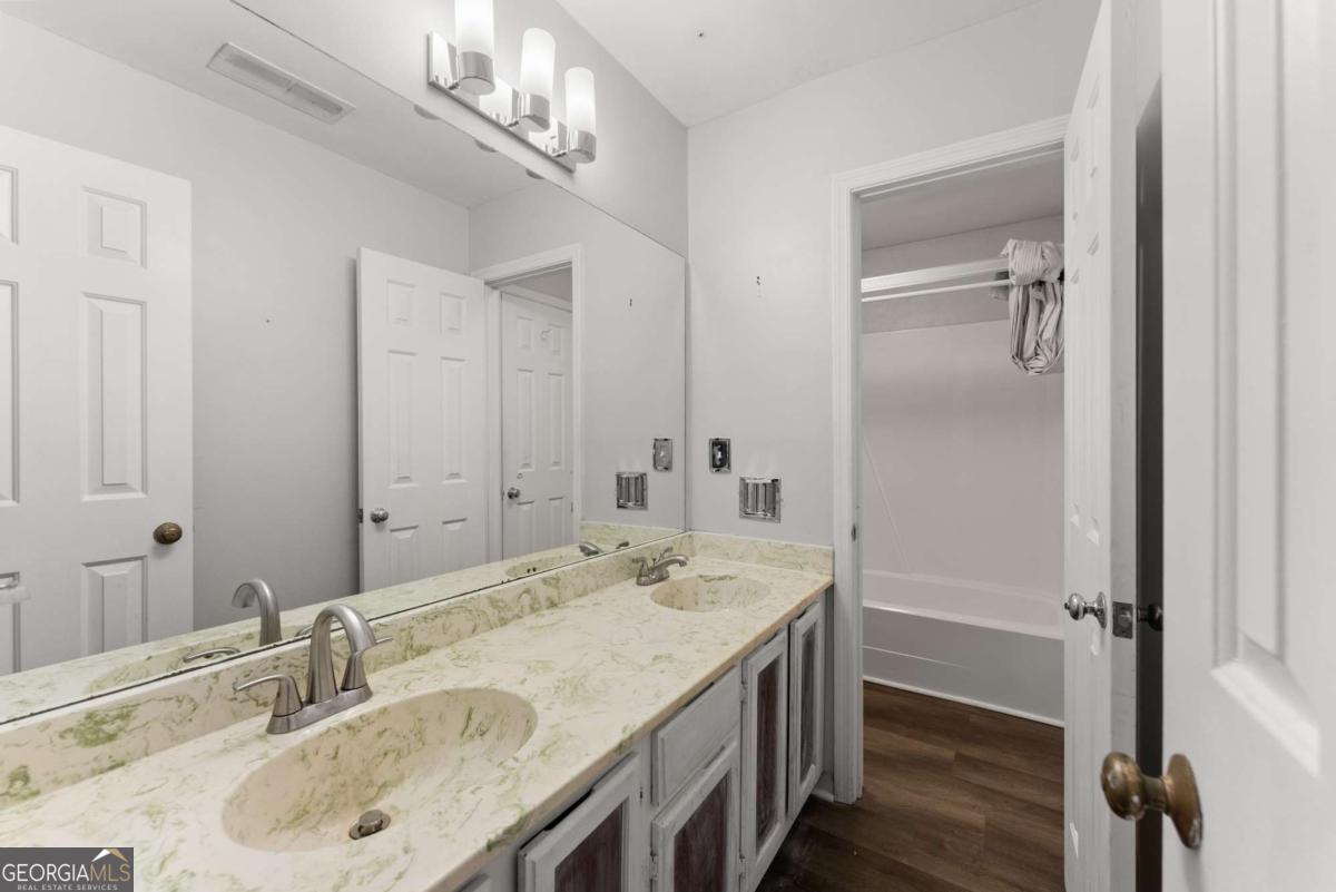 6500 Gaines Ferry RD UNIT H9