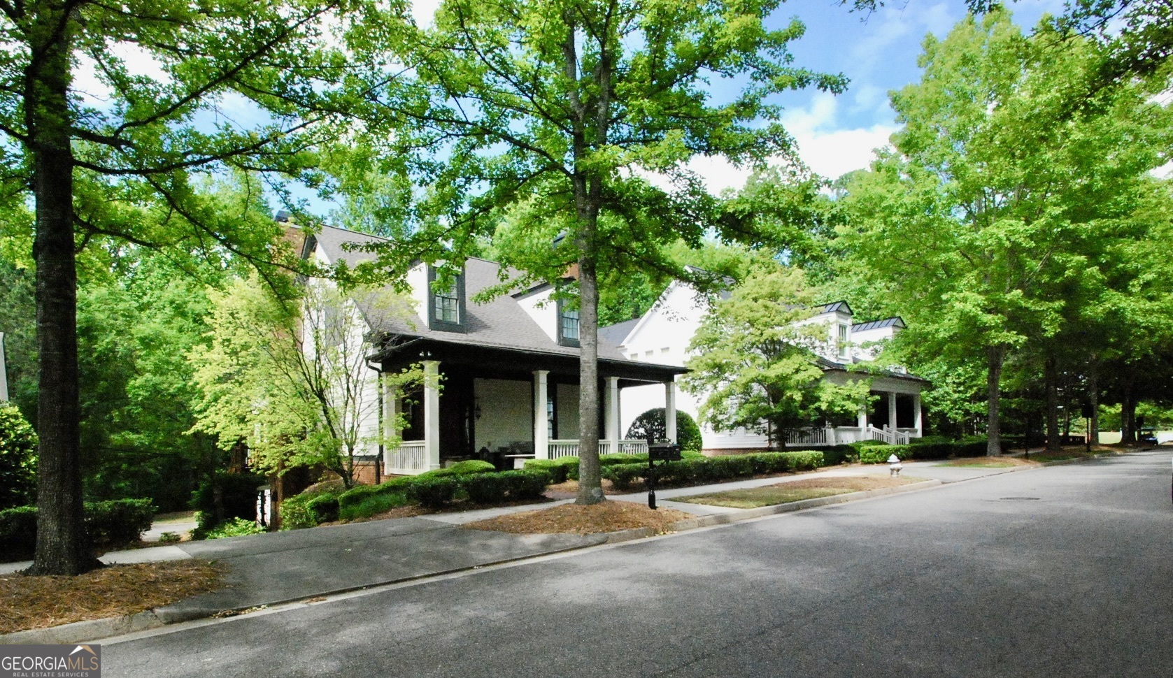 Crabapple Crossroads - Residential Lease