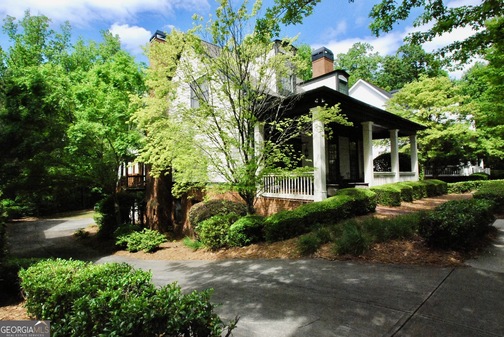 Crabapple Crossroads - Residential Lease