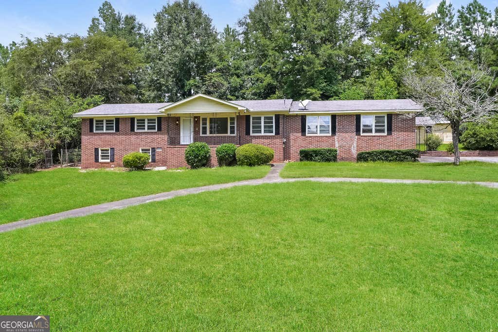 Photo of 192 Sun Valley Drive, Macon, GA 31211 (MLS # 10823151)