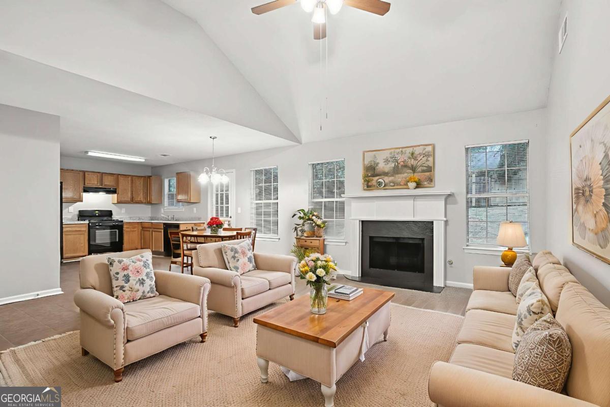 6384 Stonebridge Creek LN