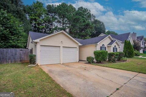 6384 Stonebridge Creek LN Lithonia GA 30058