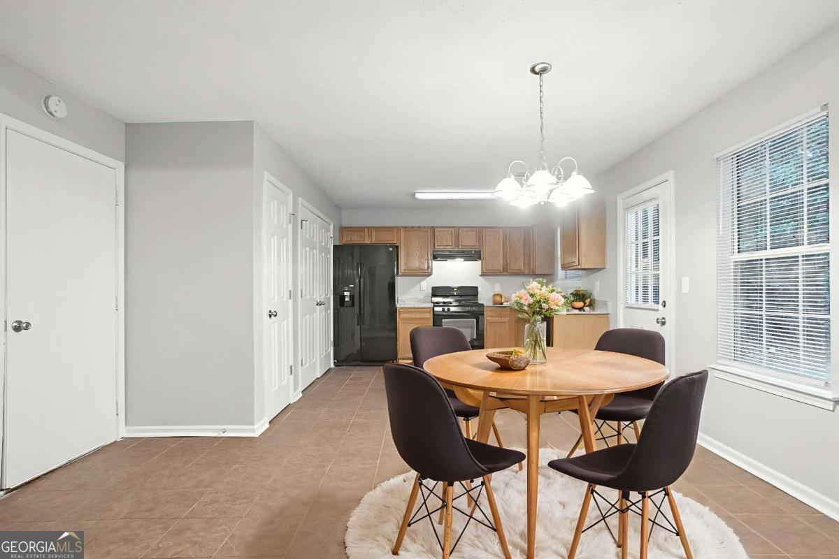 6384 Stonebridge Creek LN