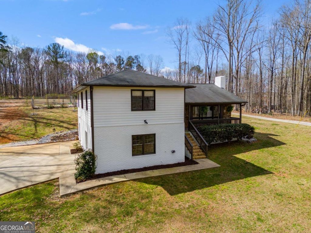 Photo of 118 Raven Road, Villa Rica, GA 30180 (MLS # 10663564)