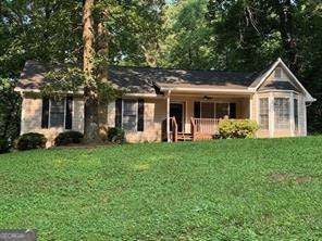 Photo of 130 Lori Lane, Canton, GA 30114 (MLS # 10782973)