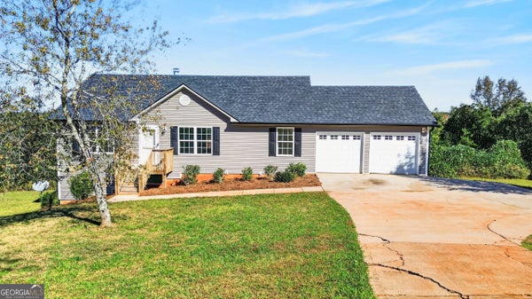 102 PRINCESS CIR, GRIFFIN, GA 30224 - Image ca2f0ab18768fefa0e246bec57ff515f/2530545250