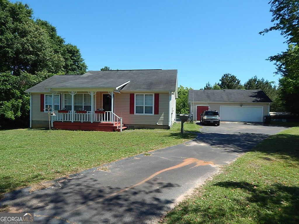 Photo of 589 Burnett Road, Byron, GA 31008 (MLS # 10765860)