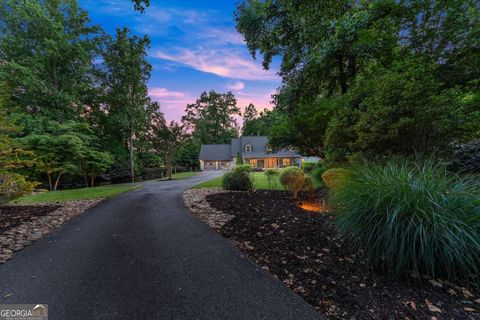 Single Family Residence in Cumming GA 7565 Heard Road.jpg