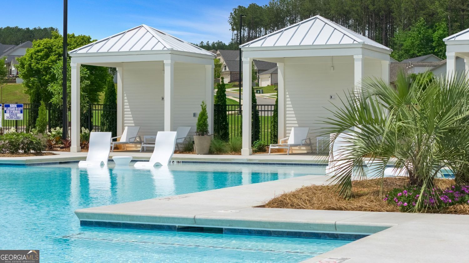 551 Southland CIR