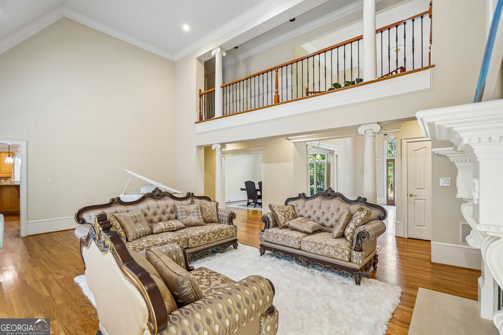 219 Saint Andrews CT