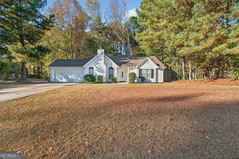 Photo of 218 Nicki Court, Hampton, GA 30228 (MLS # 10676210)