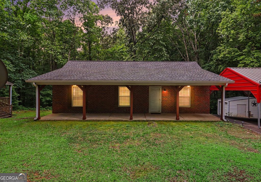 Photo of 175 Gilley Rd, Carrollton, GA 30116 (MLS # 10787973)