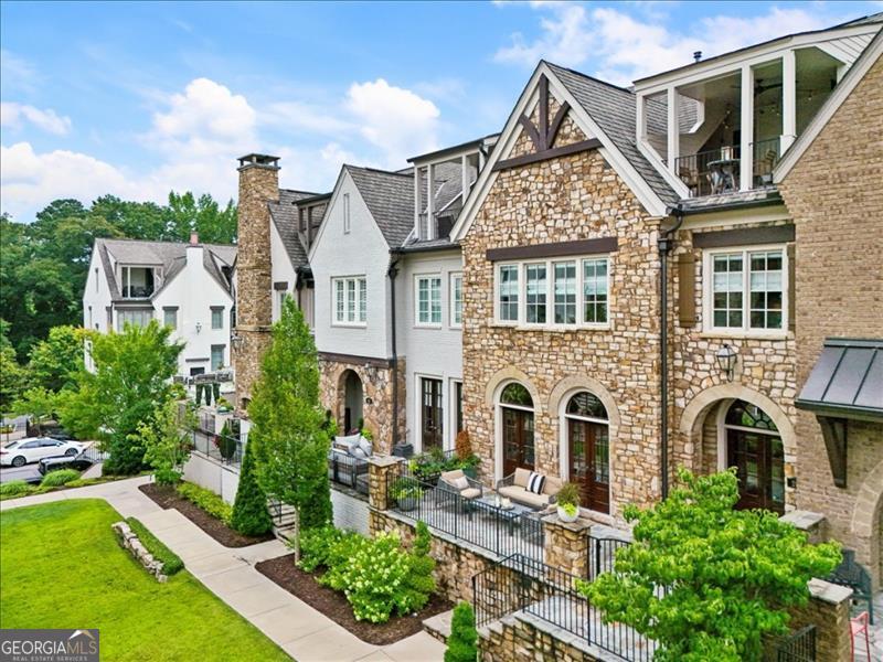 204 Violet Garden WALK
