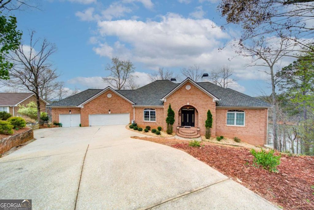Photo of 6462 Waterscape Ridge, Gainesville, GA 30506 (MLS # 10775879)