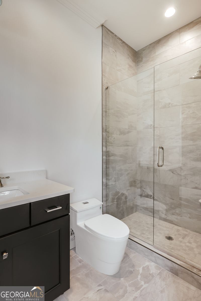 $100,000 in seller incentives available! Seller will finance with a mi – image 84