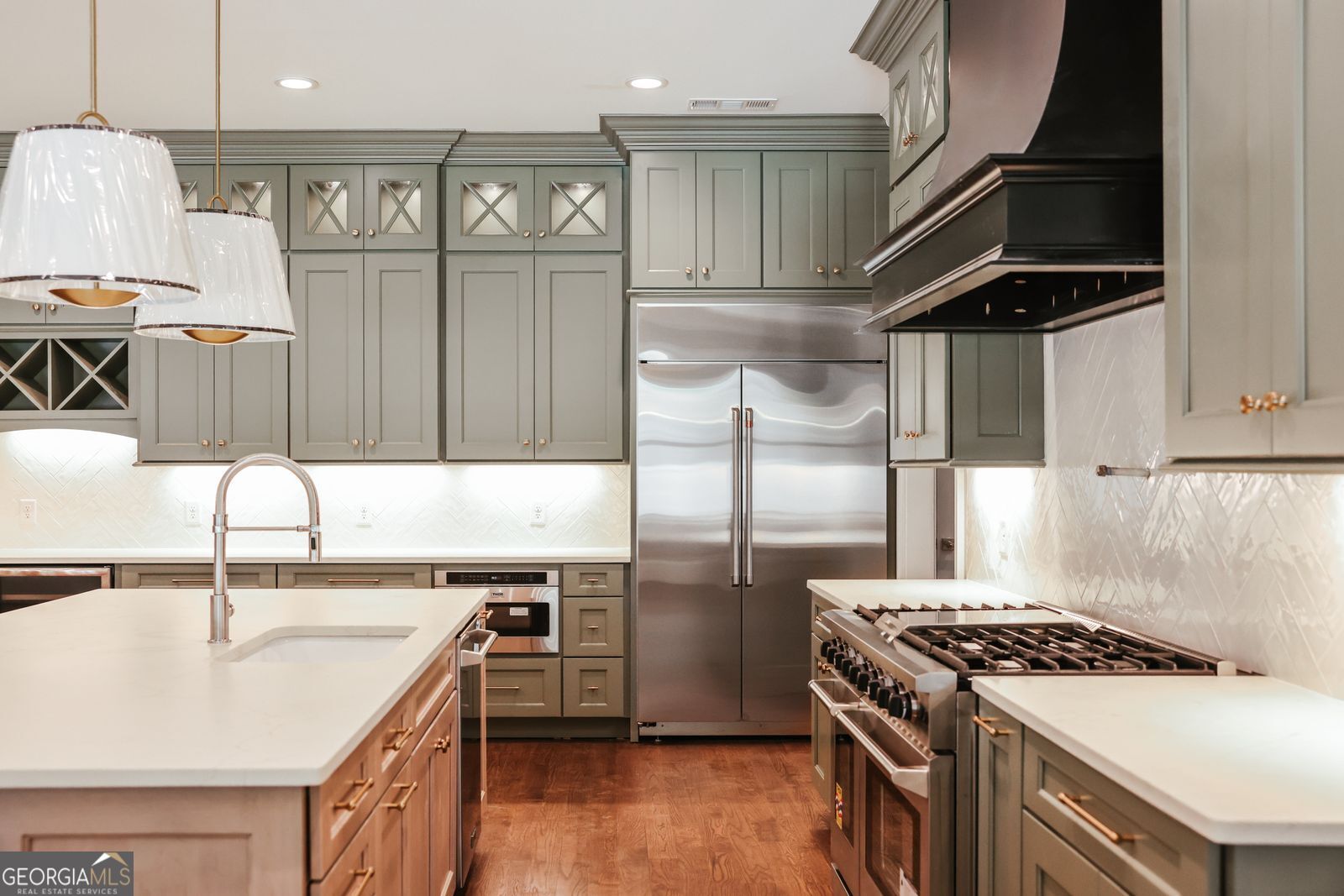 $100,000 in seller incentives available! Seller will finance with a mi – image 23