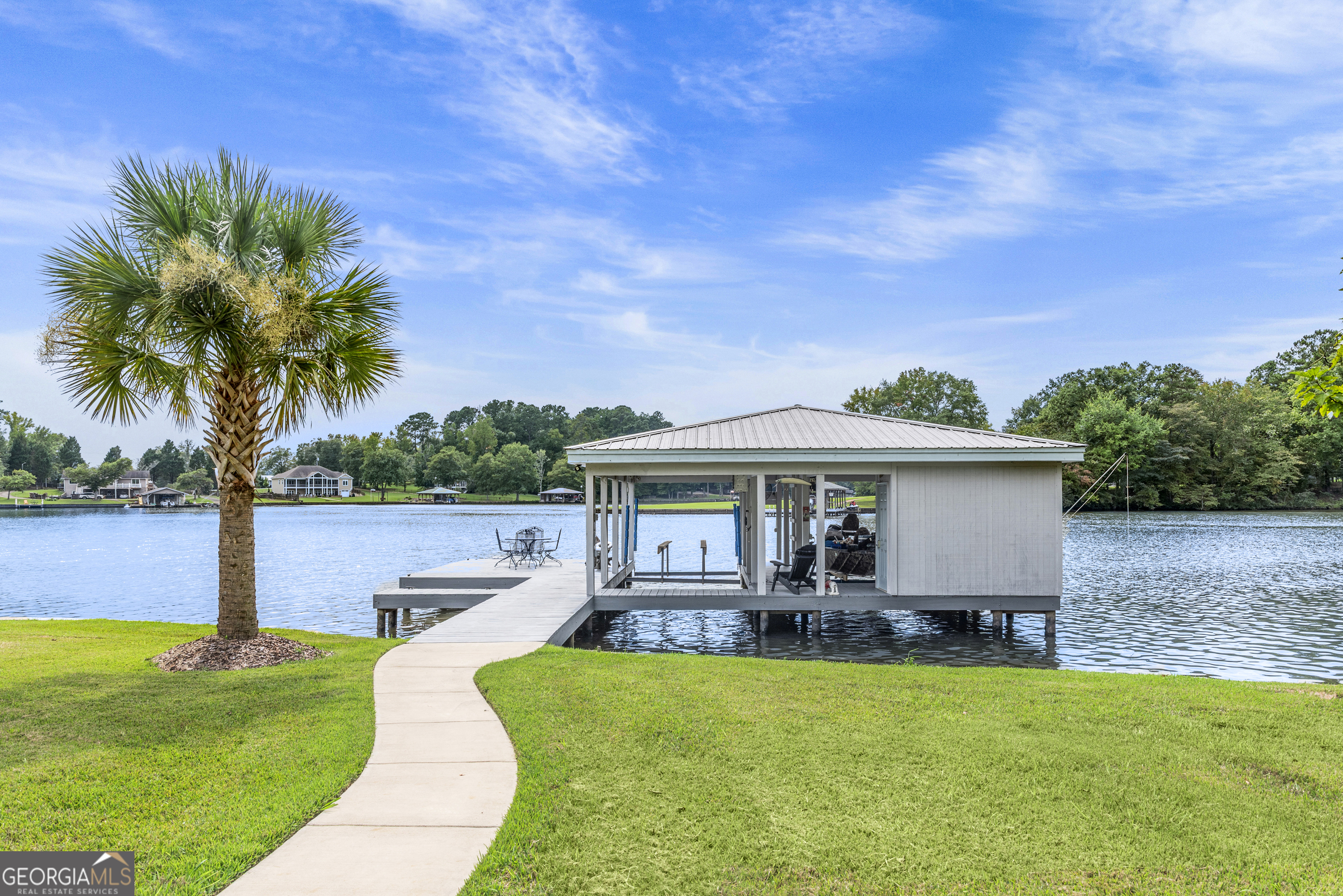 235 South Spring RD
