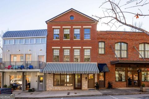 Photo of 9057 Selborne Lane, Chattahoochee Hills, GA 30268 (MLS # 10449567)